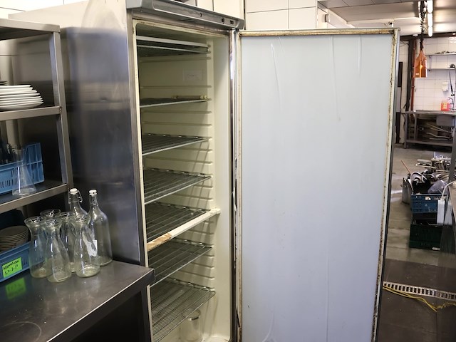Inox frigo - afbeelding 3 van  6