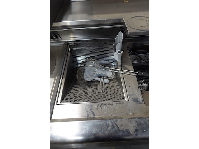 Inox friteuse perfecta - afbeelding 10 van  12