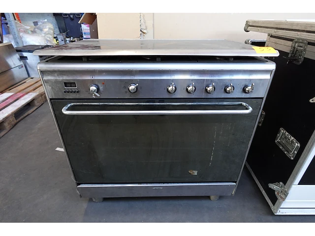 Inox gasfornuis smeg - afbeelding 1 van  5