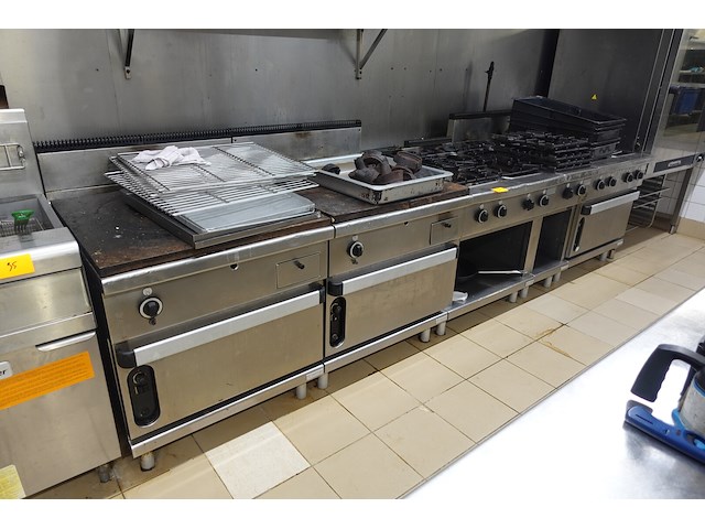 Inox gasvuur - afbeelding 1 van  10