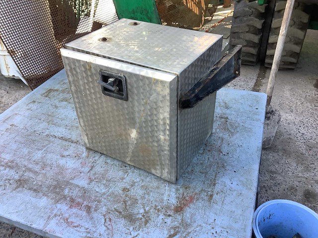 Inox gereedschapskist - afbeelding 1 van  4
