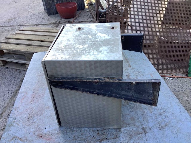 Inox gereedschapskist - afbeelding 2 van  4
