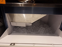 Inox ijsblokmachine hoshizaki - afbeelding 4 van  9