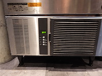 Inox ijsblokmachine hoshizaki - afbeelding 6 van  9