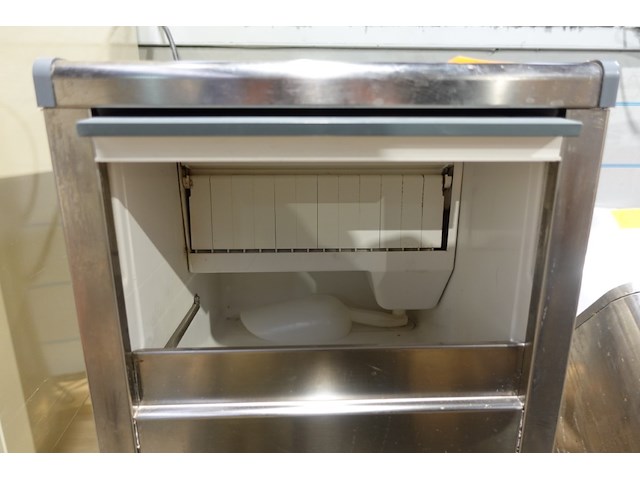 Inox ijsblokmachine nf - afbeelding 3 van  4