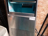 Inox ijsblokmachine
