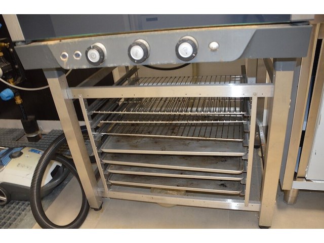 Inox industriele steamoven unox xb693 op inox onderstel - afbeelding 8 van  9
