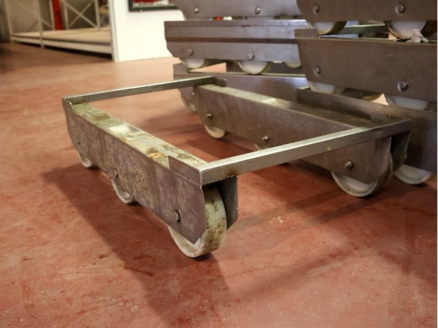 Inox karretjes (x9) - afbeelding 3 van  6