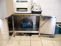 Inox kastje - afbeelding 3 van  3