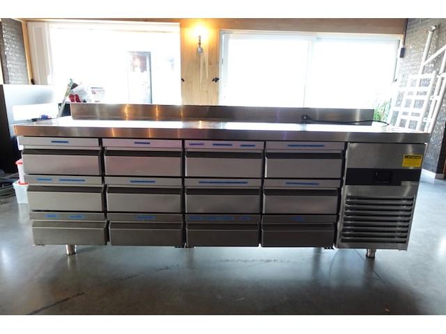 Inox koelwerkbank ggmgastro - afbeelding 1 van  5