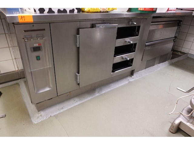 Inox koelwerkbank - afbeelding 1 van  4