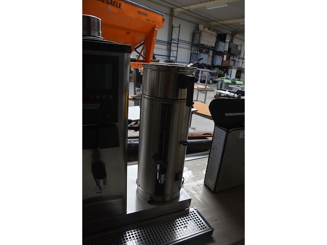 Inox koffiemachine bravilor bonamat met 2 perculators b 5hw-021 (niet getest) - afbeelding 6 van  8