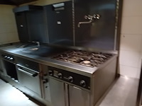 Inox kookwand rubbens bestaande uit gasfornuis 4 branders met oven, elektrische kookplaat, ingebouwde grill, afzuiging, mengkraan afm. 240x80 (5) - afbeelding 2 van  5