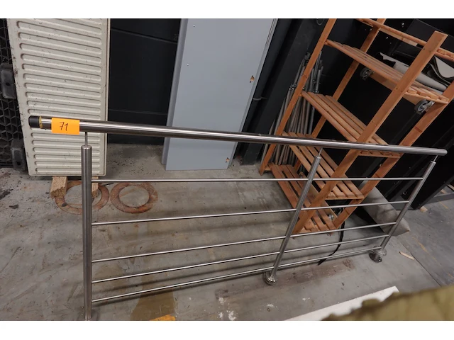 Inox leuning - afbeelding 1 van  2