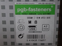 Inox moeren m8 ca. 6 doosjes x200st. - afbeelding 2 van  2