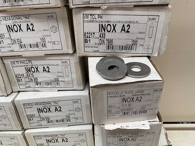Inox moeren ringen bouten - afbeelding 3 van  7