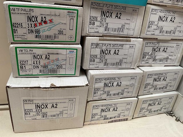 Inox moeren ringen bouten - afbeelding 6 van  7
