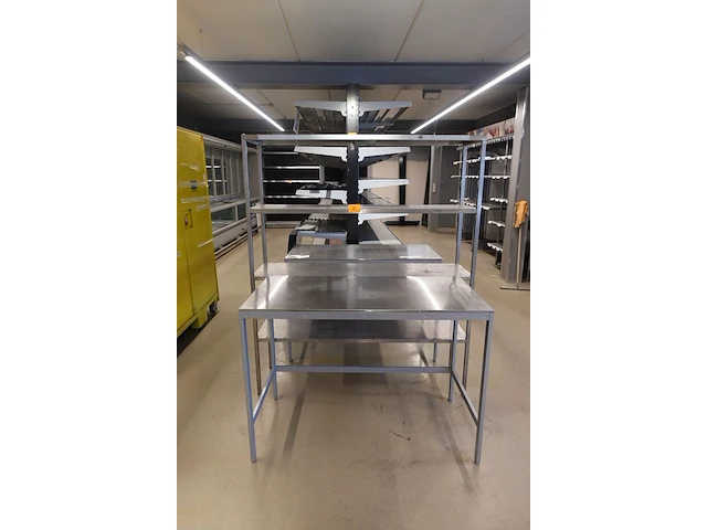 Inox rek + 2x tafel - afbeelding 1 van  6