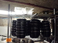 Inox rek + inhoud - afbeelding 5 van  5