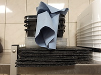 Inox rek + inhoud - afbeelding 3 van  13