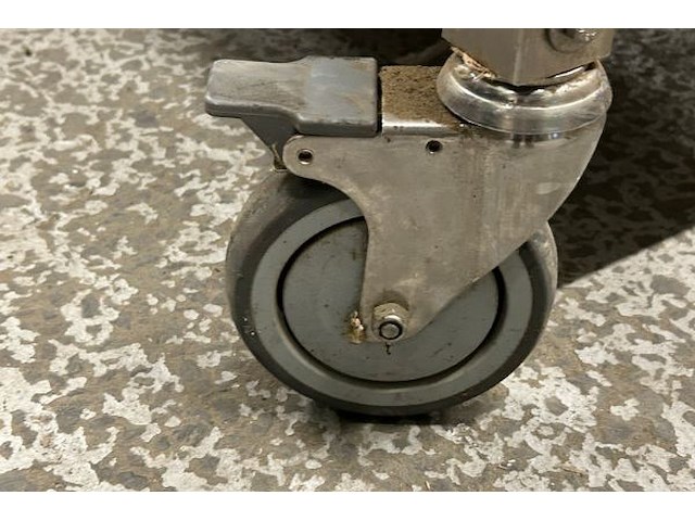 Inox roltafel - afbeelding 4 van  4