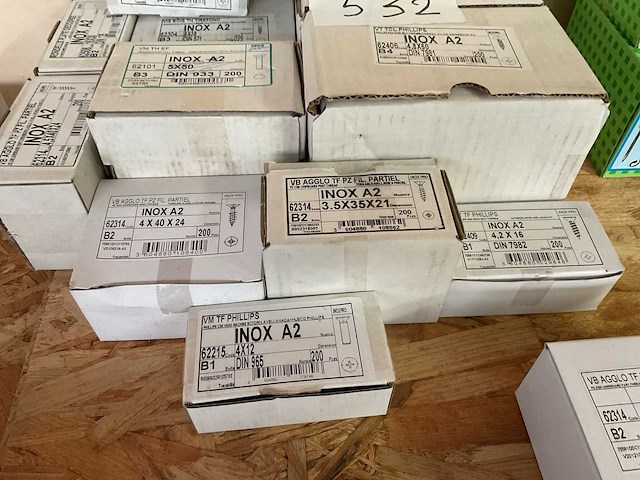 Inox schroeven en bouten - afbeelding 2 van  6