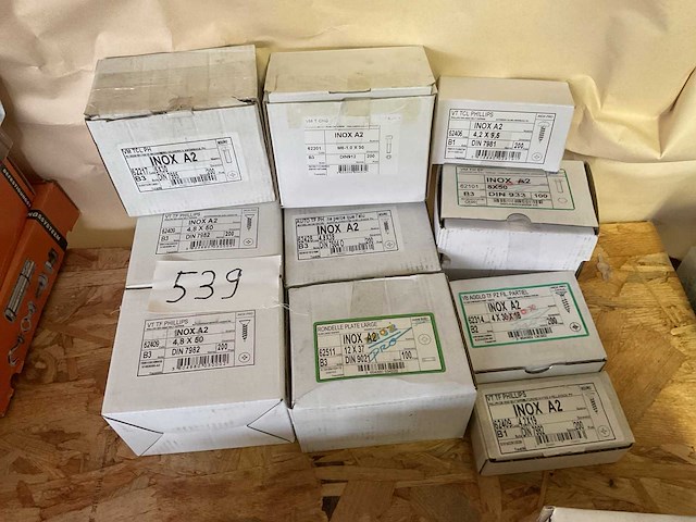 Inox schroeven en bouten - afbeelding 1 van  6