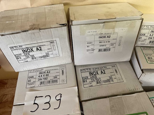 Inox schroeven en bouten - afbeelding 4 van  6