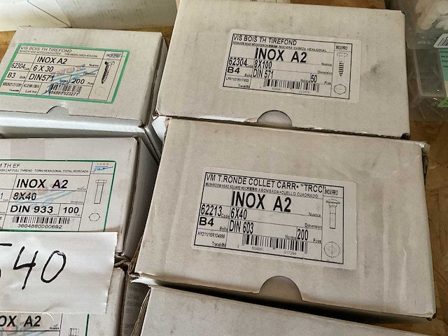 Inox schroeven en bouten - afbeelding 4 van  7