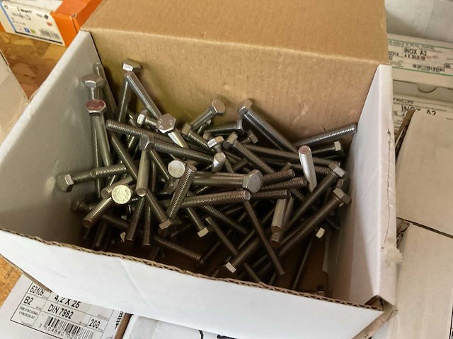 Inox schroeven en bouten - afbeelding 7 van  7