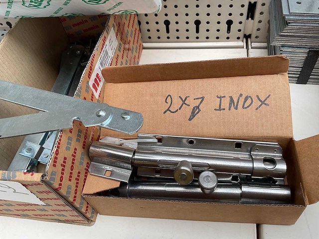 Inox schuifsloten en bevestigingen - afbeelding 3 van  5