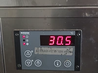 Inox self service inbouw vitrinekoeler ake - afbeelding 4 van  8