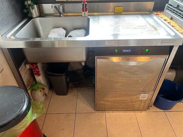 Inox spoelbak met kraan ggmgastro afm. 1,40m, industriele inox vaatwas ggmgastro gs340pm-ek (1,2) - afbeelding 1 van  5