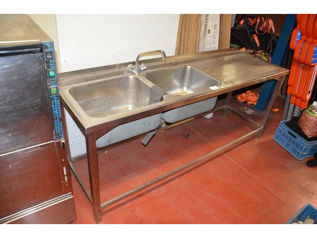 Inox spoelbak met twee spoelbakken en mengkraan afm. 200x60x80 - afbeelding 3 van  7