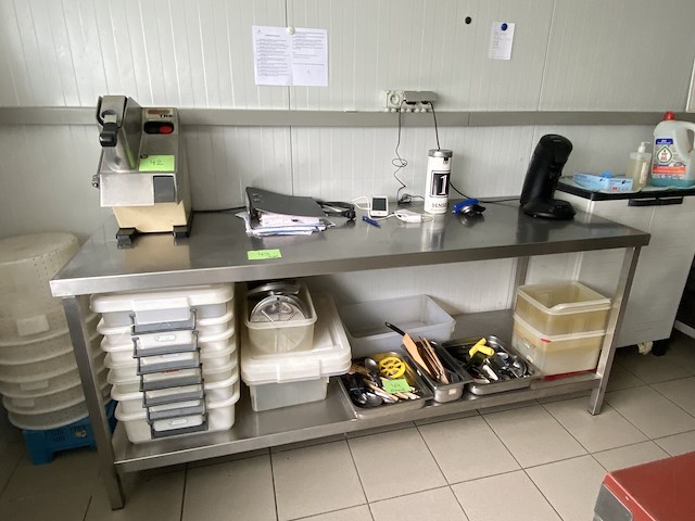 Inox tafel 200x70x85 cm hoogte - afbeelding 1 van  1