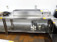 Inox tafel - afbeelding 1 van  1