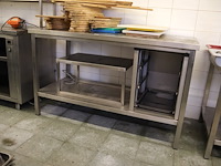 Inox tafel - afbeelding 1 van  7