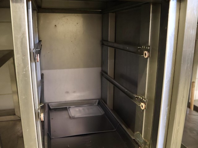 Inox tafel - afbeelding 4 van  7