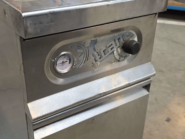 Inox verrijdbare gasfriteuse elframo gw20t - afbeelding 4 van  7