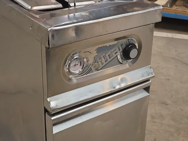 Inox verrijdbare gasfriteuse elframo gw20t - afbeelding 3 van  6