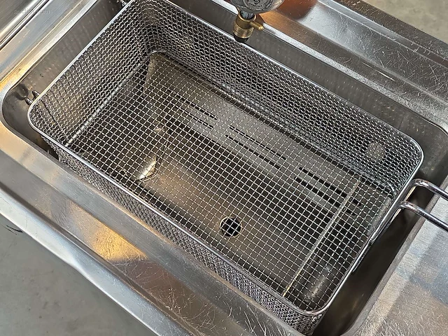 Inox verrijdbare gasfriteuse elframo gw20t - afbeelding 5 van  6