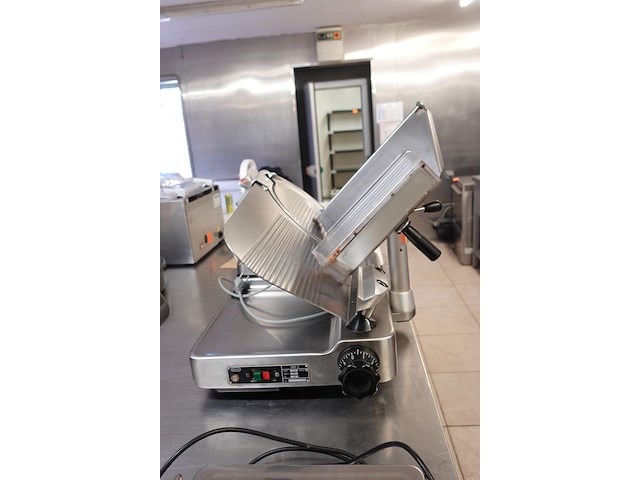 Inox vleessnijmachine berkal - afbeelding 3 van  7