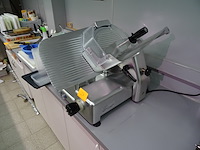 Inox vleessnijmachine kolosal by manconi - afbeelding 3 van  4