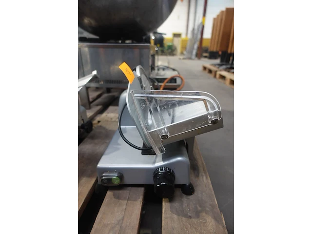 Inox vleessnijmachine metro - afbeelding 4 van  4