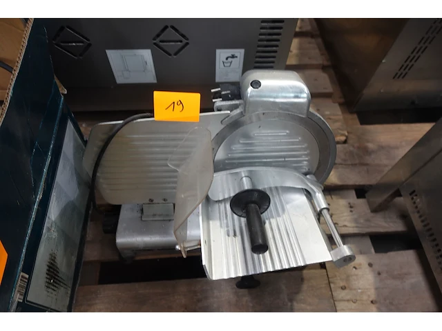 Inox vleessnijmachine - afbeelding 2 van  4