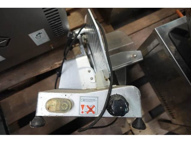 Inox vleessnijmachine - afbeelding 4 van  4