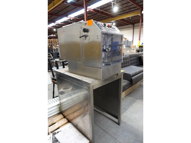 Inox voedselverwerkingsmachine - afbeelding 8 van  8