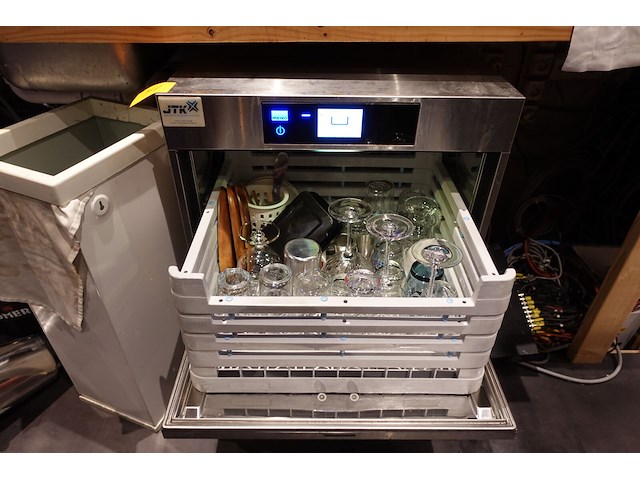 Inox voorlader vaatwasmachine meiko - afbeelding 6 van  6