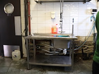 Inox wastafel met kraan - afbeelding 1 van  6