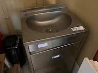 Inox waterdispenser met pedaal ggmgastro (25) - afbeelding 1 van  2